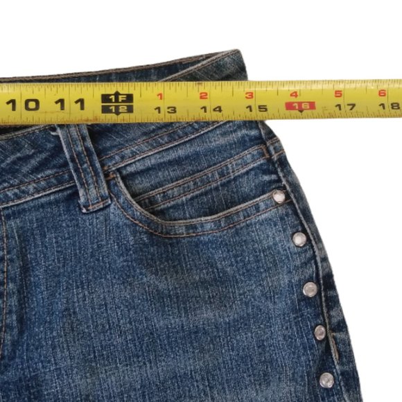 Kikit Jeans women blue jeans side metal stud accent flare bottom Size 6 - Picture 5 of 6